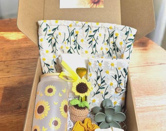 Sending sunshine gift, Warm and Cozy Gift Box With Blanket, Hygge Gift Box, Sympathy gift box, Hug in a box, Thank you for helping me grow