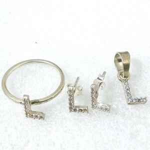Joyería de plata de ley 925, increíble conjunto de joyería personalizada con la letra "L", anillo de diamantes, aretes de diamantes, colgante de diamantes, conjunto de joyas de diamantes