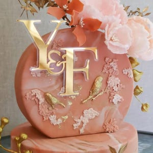 Personalized Wedding Cake Topper: Gold Acrylic Initial Charm