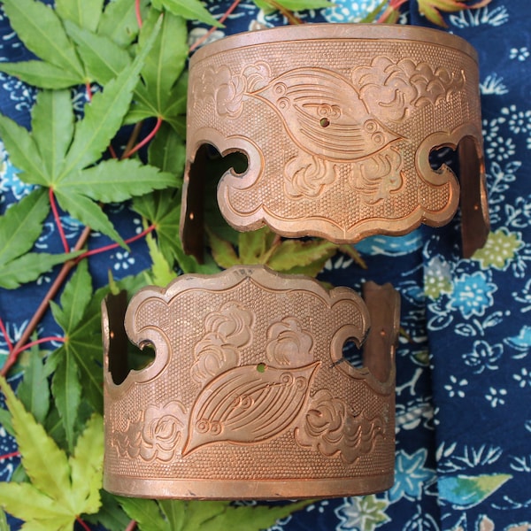 Japanese copper tansu chest or Buddhist butsudan hardware decoration round cuff