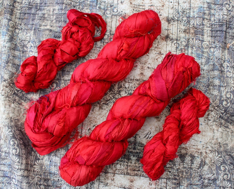 Silk Sari Ribbon Red Full Skein or 10 yards from India zdjęcie 1