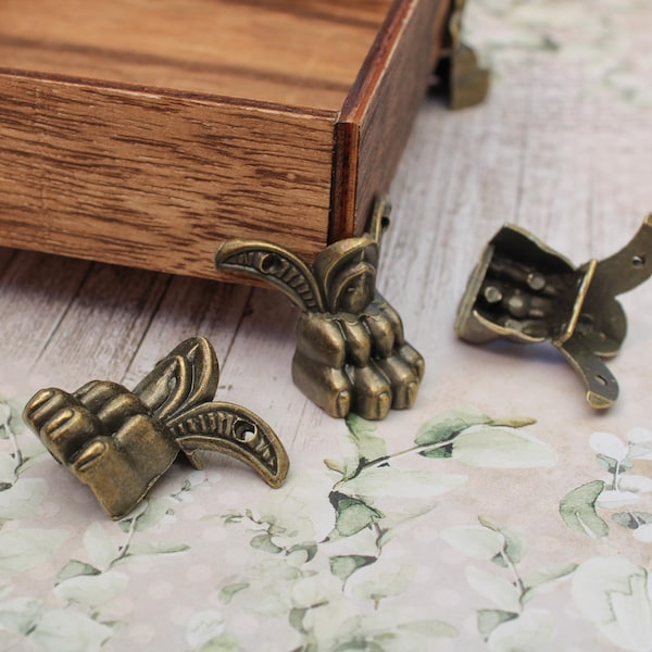 4 Metal Paw Feet Box Leg Decoration
