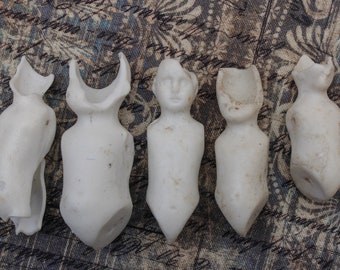 Porcelain Dolls 4 partial Heads with Bodies Broken Dirty Antique German Creepy Goth