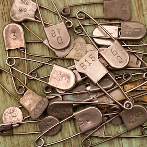 2 Military Laundry Pins Industrial Safety Pin 2&quot;