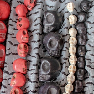 Skull Beads White Howlite African 30mm 18mm 14mm 12mm Red Black White Synthetic Turquoise