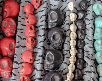 Perles de crâne Howlite blanche africaine 30mm 18mm 14mm 12mm rouge noir blanc Turquoise synthétique