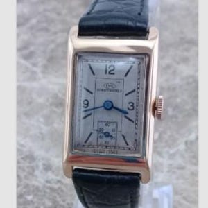Stunning WW2 Vintage Mint 9k Gold IWC Officers Oblong Military Wrist Watch 1943