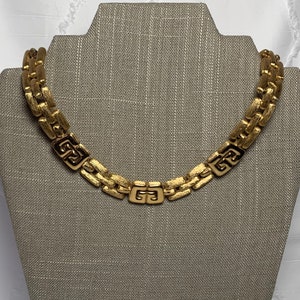 GIVENCHY Vintage 1980s Iconic Gold Logo GG & Textured Link Choker Necklace