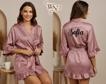 Batas con volantes bordados, batas de dama de honor, batas para bodas, batas para novias, batas personalizadas, batas con volantes personalizados, batas de novia