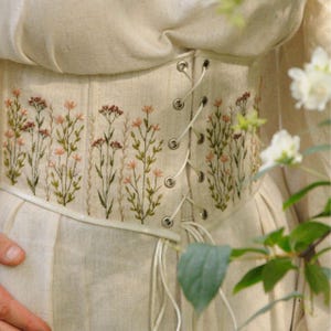 Plus Size Reversible Linen Corset: Embroidered Cottagecore Renaissance Faire
