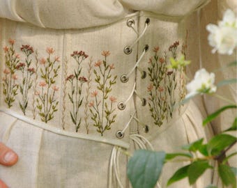 Corset reversível de linho plus size: bordado estilo cottagecore/feira renascentista