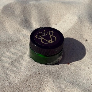 100%  Tinted Natural Mineral Sunscreen SPF 30+ (4 available shades)
