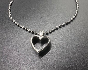 Heart charm Necklace -- Grunge Jewelry -- Y2k Necklace -- Grunge Necklaces -- Silver Heart Necklace - Bead Chain Necklace - Y2K