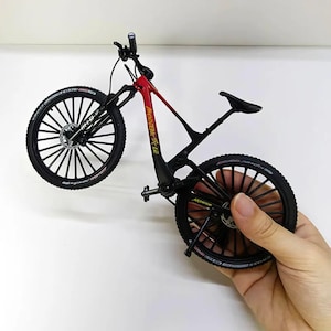 Mini-mountainbikemodell i legering – gjuten skrivbordsdekoration