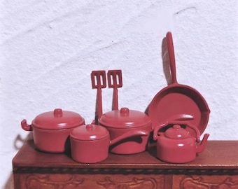 Miniature Dollhouse Kitchen Set: Tiny Pot, Pan, Kettle & Spatula