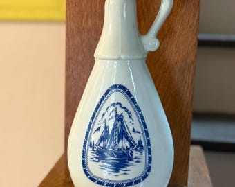 1963 vintage collectible Jim Beam Delft-inspired decanter with hand painted windmill