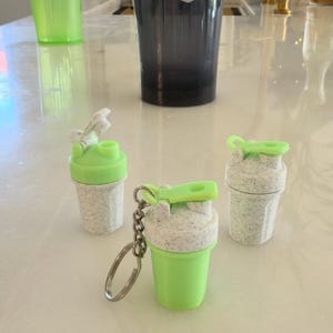 Digital File for Protein Shaker Bottle 3D Print Keychain STL – Preworkout Powder Holder | 3D Printing file for Gym Lovers with a 3D printer