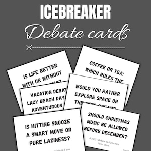 Pode incluir: Um conjunto de cartões de debate brancos com texto preto, apresentando perguntas como "Café ou chá: qual governa?" e "A música de Natal deve ser permitida antes de dezembro?" As palavras "ICEBREAKER Cartões de debate" estão no topo.