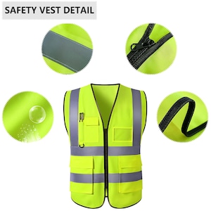 Puede incluir: Un chaleco de seguridad de alta visibilidad en amarillo brillante con rayas plateadas reflectantes y m&uacute;ltiples bolsillos. El chaleco tiene cierre de cremallera y un portal&aacute;pices. El texto "SAFETY VEST DETAIL" est&aacute; en la parte superior.