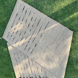 Handwoven Jute Yoga Mat, Boho Meditation Rug, Natural Jute Floor Runner, Eco Friendly Yoga Mat, Tassel Rug Decor