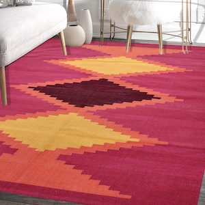 Handwoven Wool Jute Kilim Rug: Bohemian Dhurrie, Indian Design
