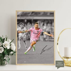 Lionel Messi Signed Poster | Football Wall Art | Argentina Soccer Legend Print | Sports Fan Gift | Digital Download