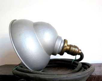 Retro Industrial Pendent Lamp