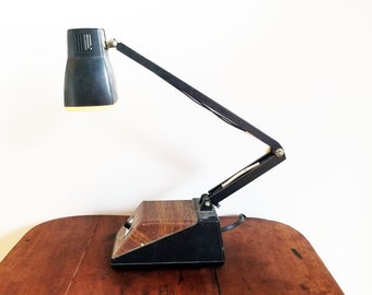 Modern Tensor Lamp