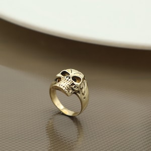 Handcrafted Brass Skull Ring – Gothic, Vintage-Inspired Jewelry, Unique Statement Ring, Adjustable Size, Bold Skull Design