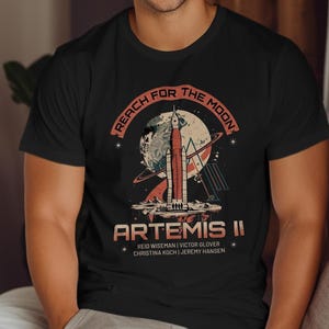 Camiseta de astronautas del cohete Artemis II – Ropa de exploración espacial, camiseta "Alcanza la Luna", camiseta juvenil, sudadera