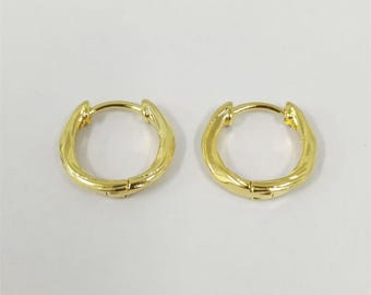 twisted huggie earrings pandora