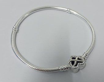 sparkling infinity heart clasp snake chain bracelet pandora moments