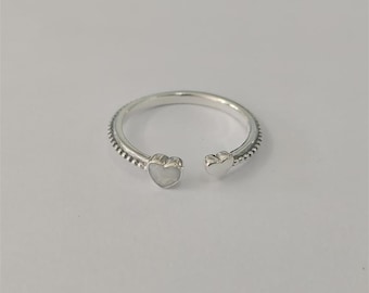 Anillo abierto de dos corazones con caja de regalo, plata Pandora, con cuentas.