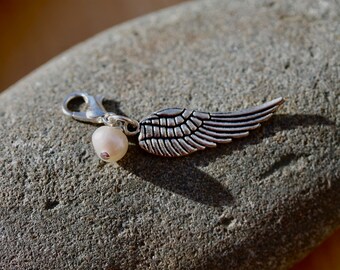 Clip on charm - Angel wing & Cream Freshwater Pearl drop, journal, planner, zipper pull, stocking filler, gift under 5, charm bracelet charm
