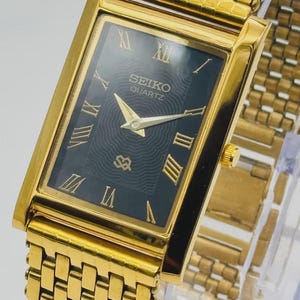 Vintage Seiko Quartz Tank Watch – Gold Plated, Black Roman Dial, Unisex Dress Watch, Retro Japanese Timepiece, Rare Classic
