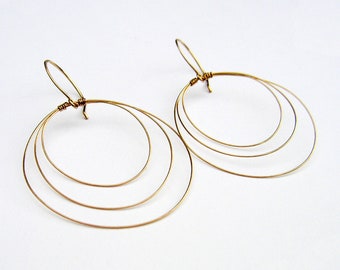 Gold Hoop Earrings Gold Open Circle Earrings Gold Hoop Dangles Simple Gold Drop Earrings Delicate Coiled Wire Dangles Wire Jewelry