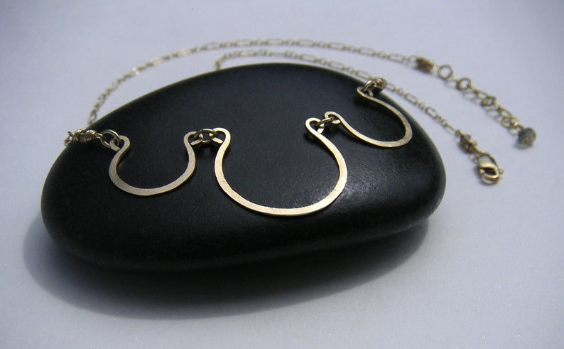 Gold Scallops Necklace Delicate Open Circles Pendant Curved - Etsy