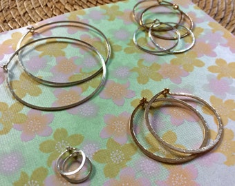 Small Sterling Silver Hammered Hoops Sleeper Hoop Earrings Silver Huggie Hoops Geometric Circle Earrings Silver Round Earrings Wire Jewlery