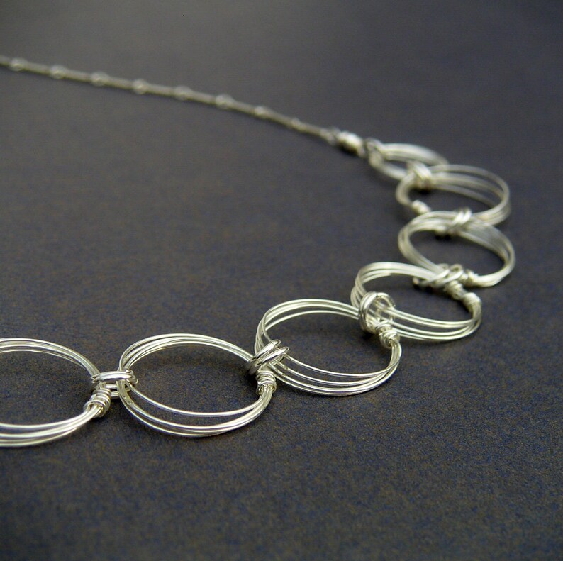 Elegant Silver Open Circles Necklace Silver Rings Necklace Silver Chain Necklace Wire Jewelry Necklace Bracelet Set image 4