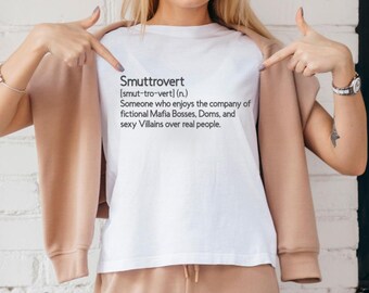Smuttrovert Definition Tee – Funny Spicy Book Lover Shirt