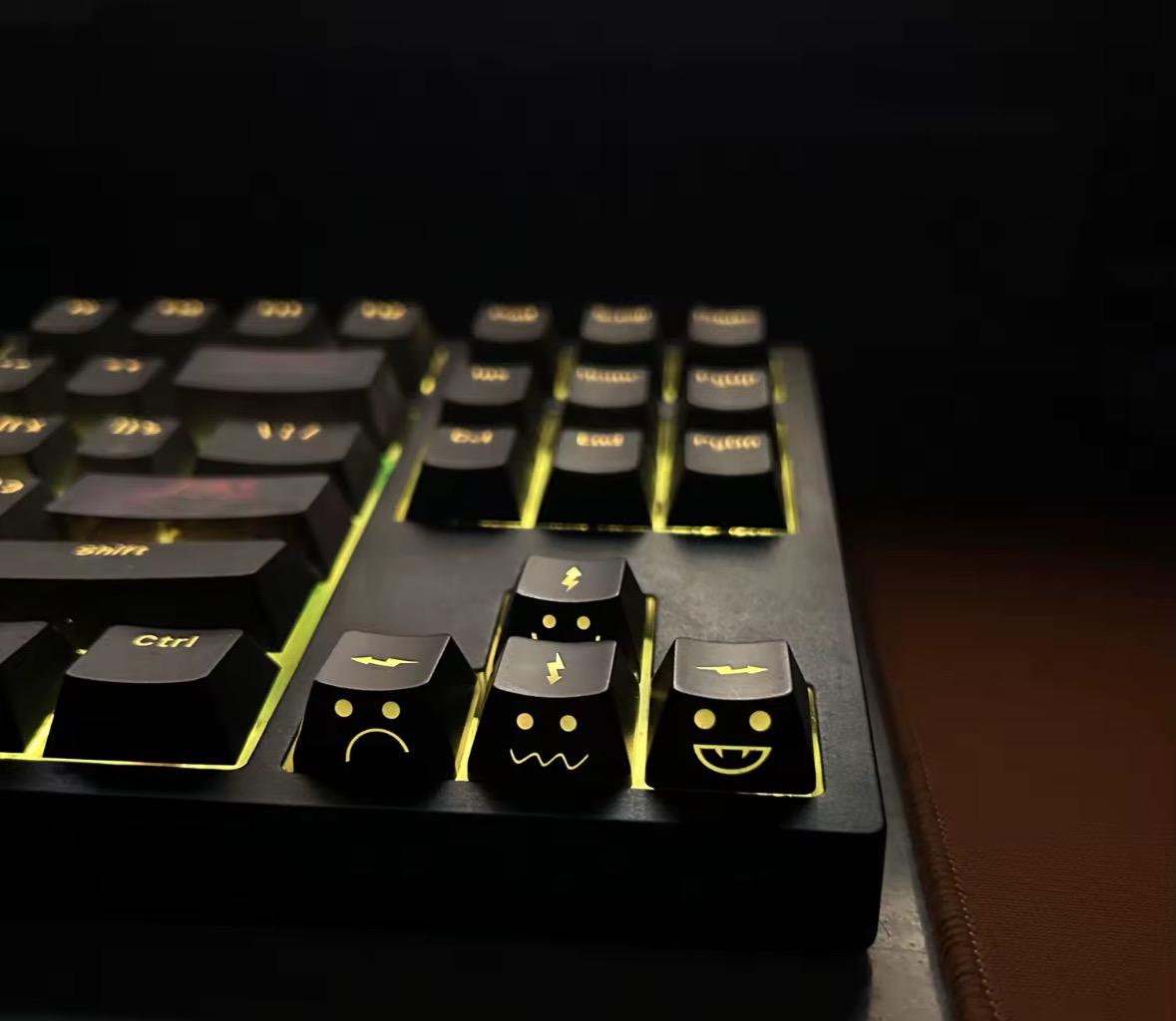 Cute Emo Keycaps – WASD & Arrow Keys Set for Mechanical Keyboard – MX ...