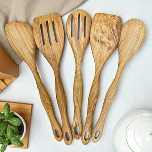 Olive Wood Kitchen Utensil Set: 5-Piece Cooking & Serving Tools