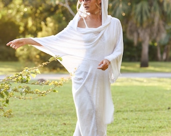 Off White Cotton Knit Kimono Robe: Ceremony Shawl