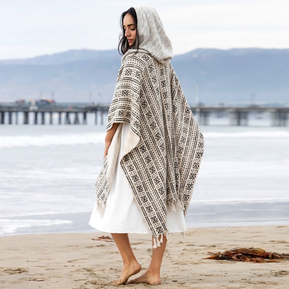 Handwoven Poncho Hooded Cloak Handwoven Shawl Jedi Cape | Etsy