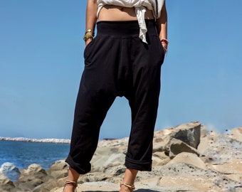 Pantalones Capri Harem de algodón Boho Pantalones negros unisex con entrepierna caída