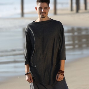 Gray Loose Long Sleeve Men&#39;s Festival Top
