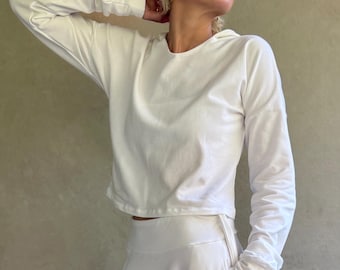 White Organic Cotton Hooded Crop Top with Long Sleeves