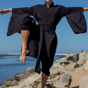 Traditional Japanese Kimono, Nomad Mens Kimono Shirt, Kimono Jacket, Cotton Kimono Robe in Black