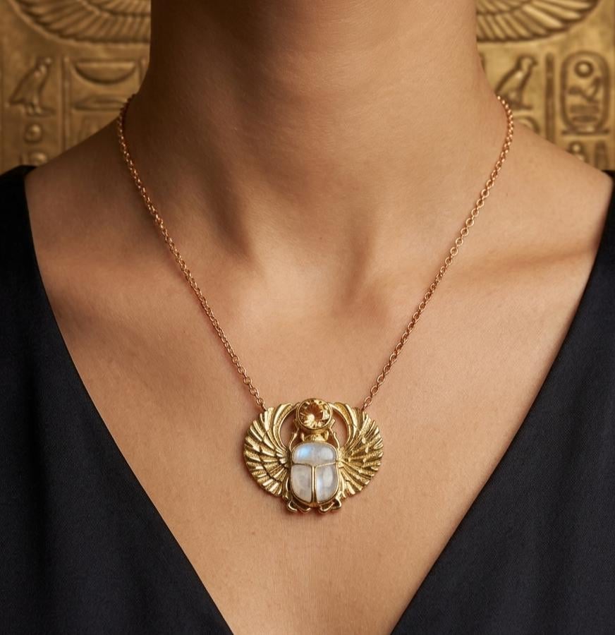 【ヴィンテージ】エジプト クレオパトラ ペンダントトップ ゴールドカラー Cleopatra pendant - Etsy 日本