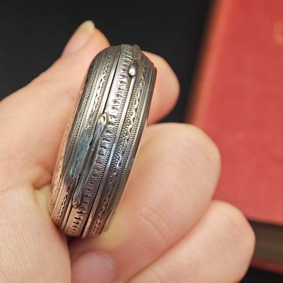 Antique Solid Silver Pocket Watch: Ornate Steampu… - image 4